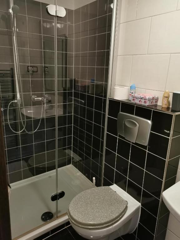Gaestehaus Giannikis Schorndorf  Bagian luar foto