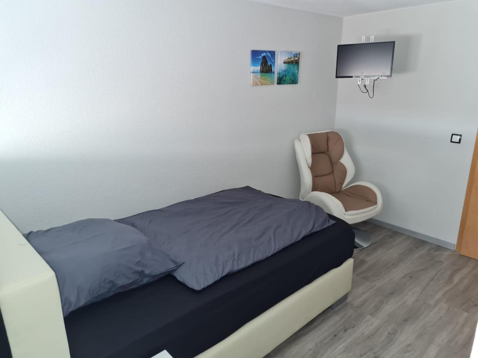 Gaestehaus Giannikis Schorndorf  Bagian luar foto