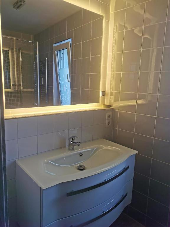 Gaestehaus Giannikis Schorndorf  Bagian luar foto