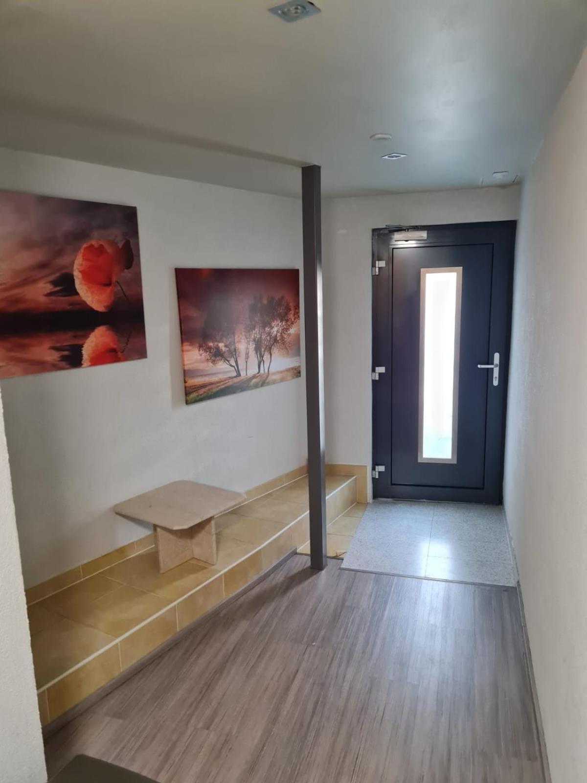 Gaestehaus Giannikis Schorndorf  Bagian luar foto